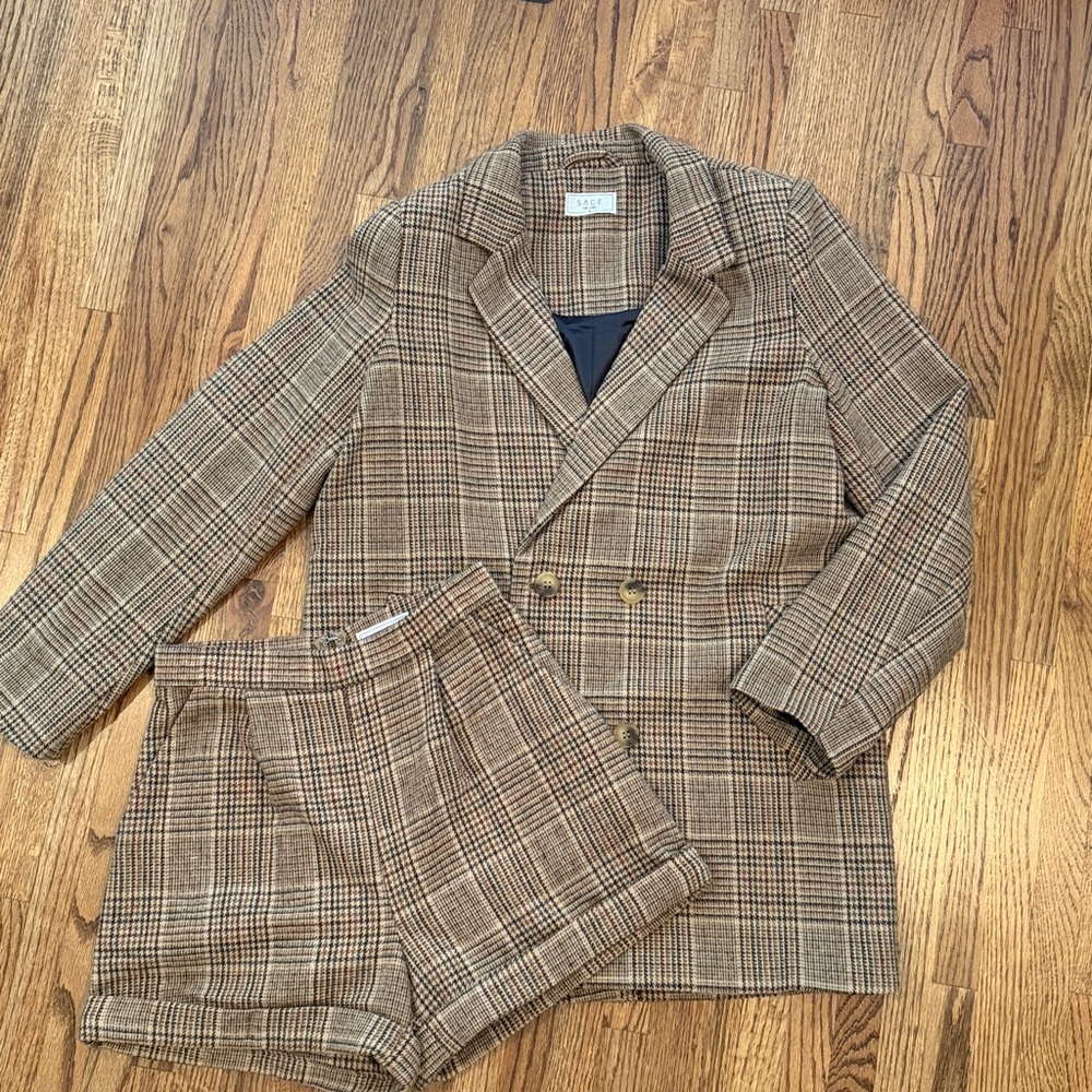 Plaid Brown Women's Blazer and Shorts Set